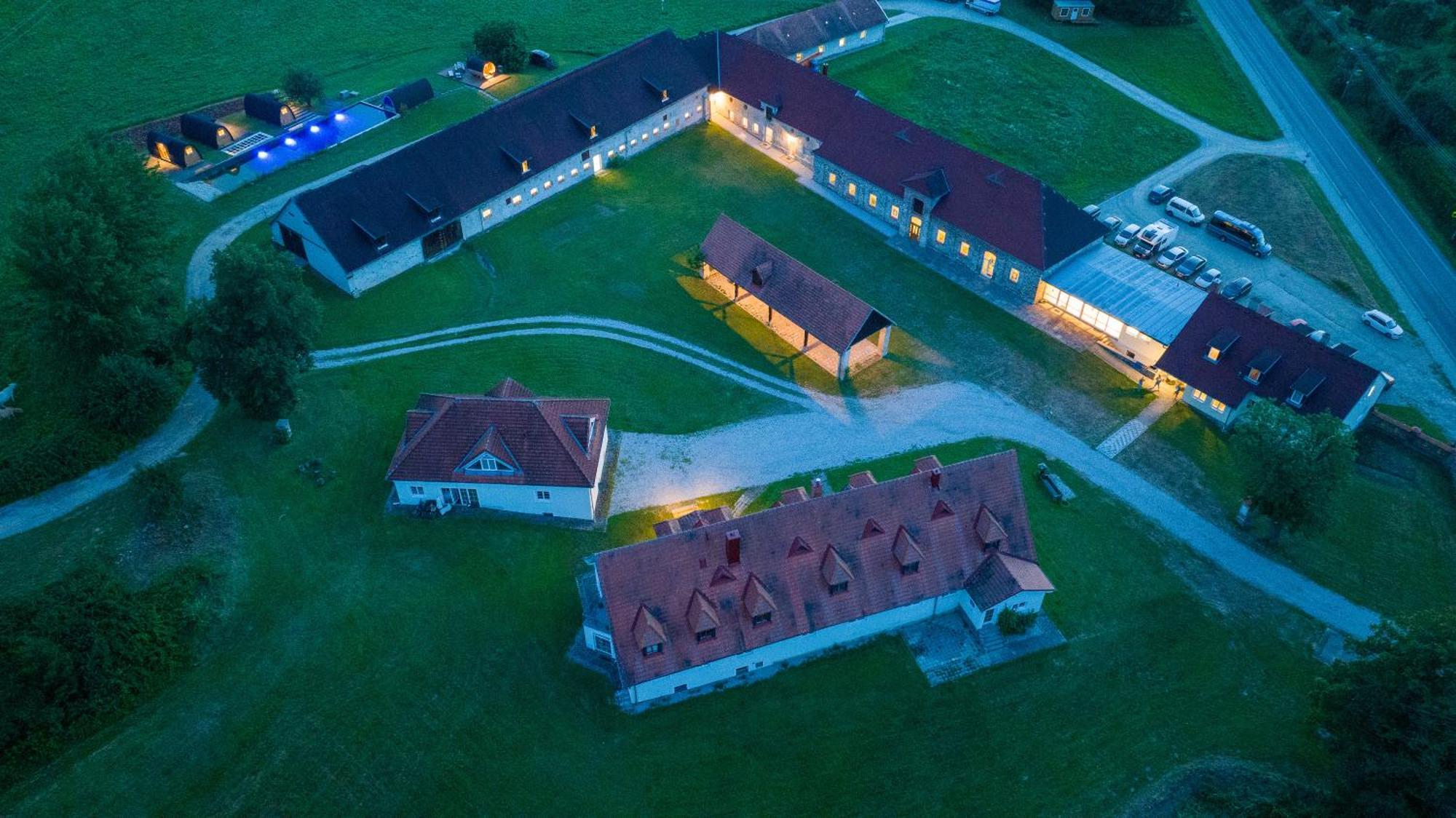 La Boheme Lodges And Glamping Vrhavec 외부 사진